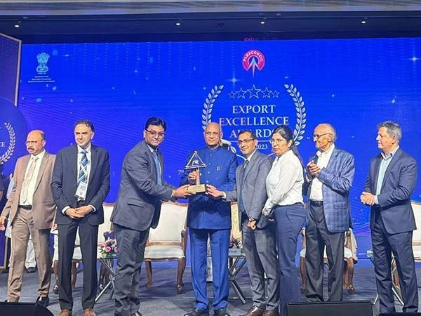 Компания Polymed получила награду “Export Excellence Award”